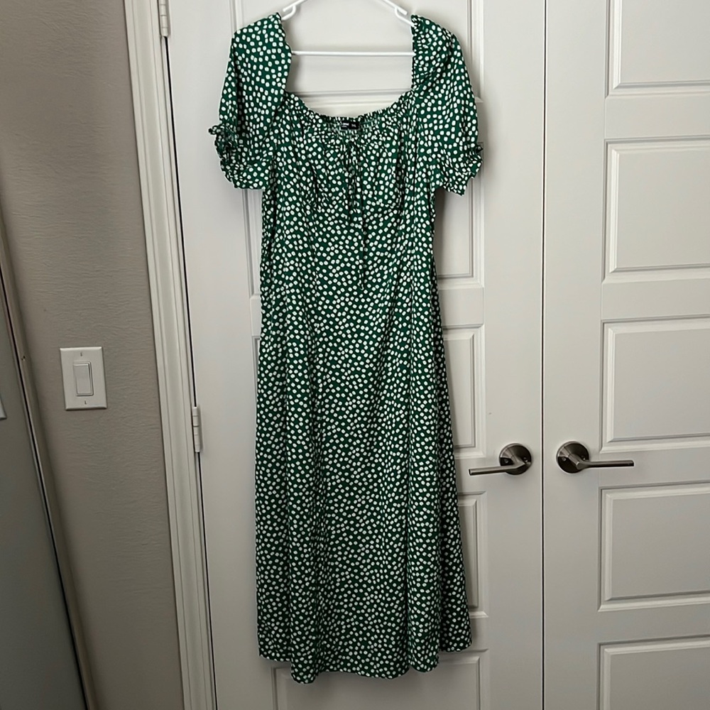 Puff sleeve floral maxi dress